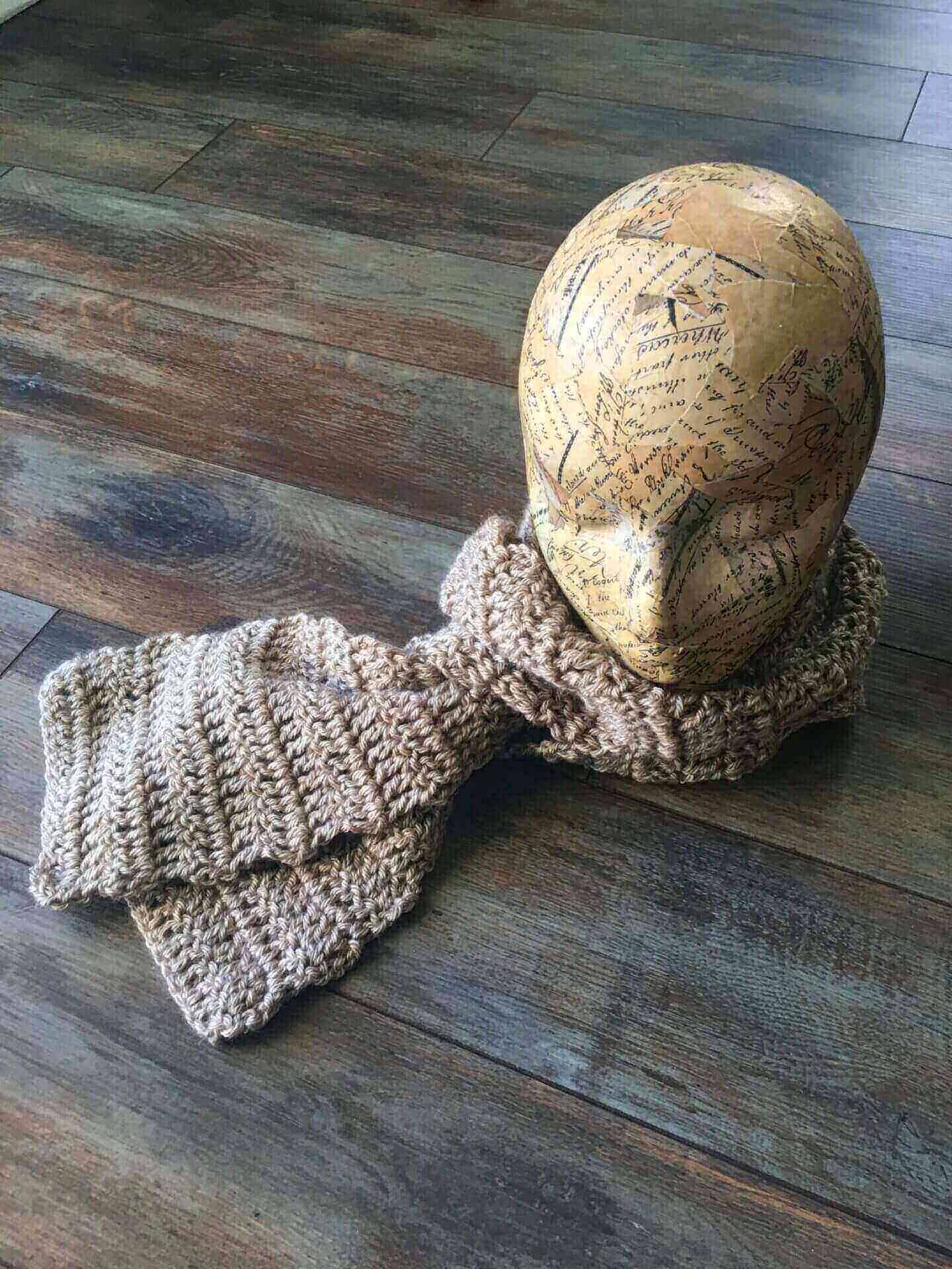 Easy Crochet Scarf for Beginners – Crochet Confidential